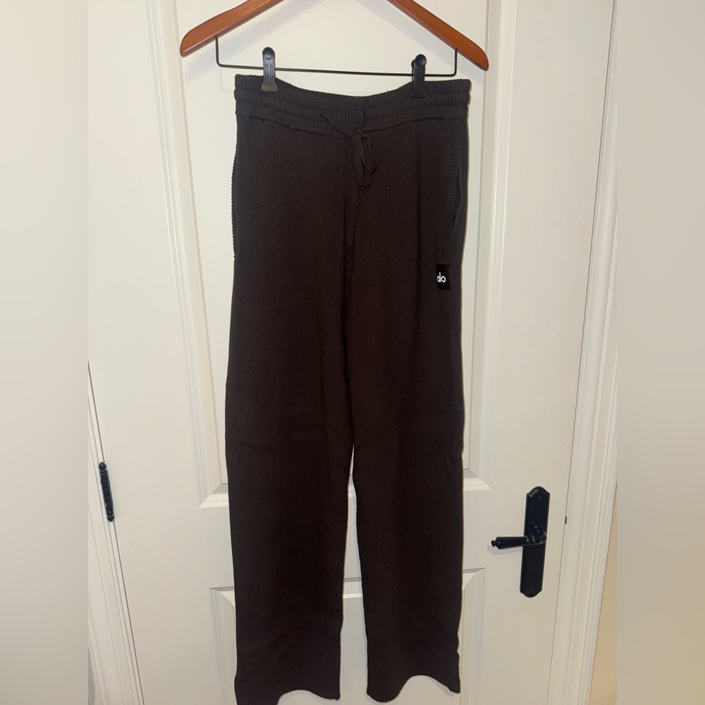 ALO Yoga Taupe Knit Pants